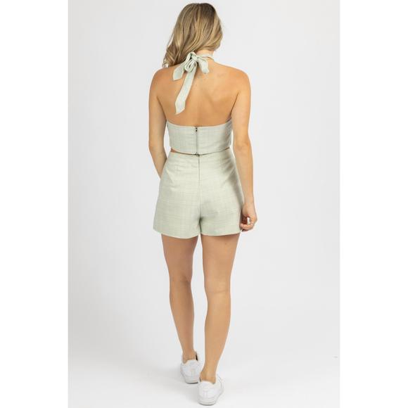 NEW LE LIS plaid halter top and shorts set in green - Picture 5 of 5